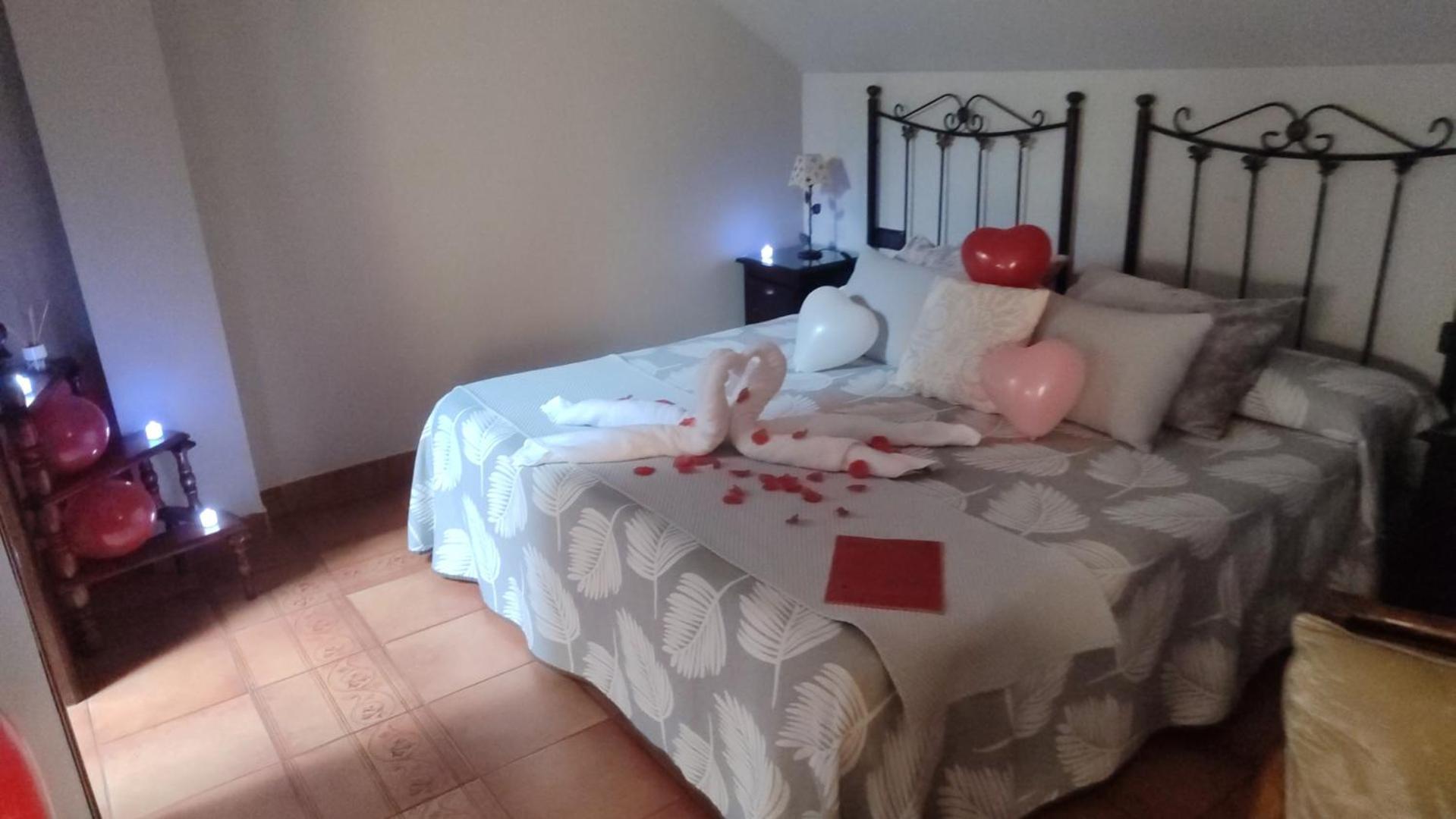 Hotel Baviera Линарес Екстериор снимка
